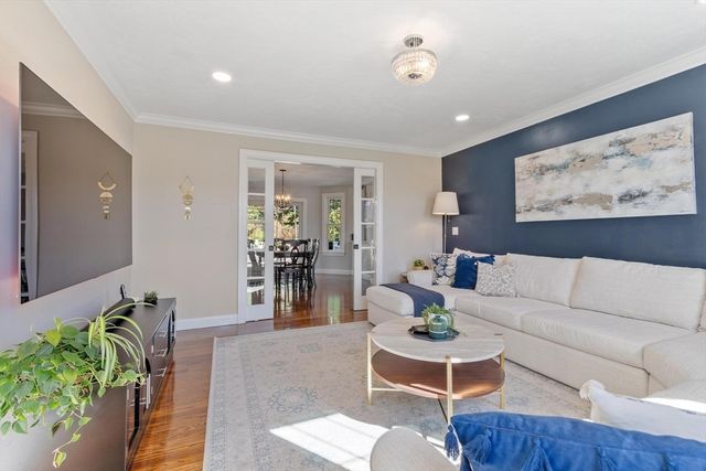 140 Barteau Lane, Boxborough, MA 01719