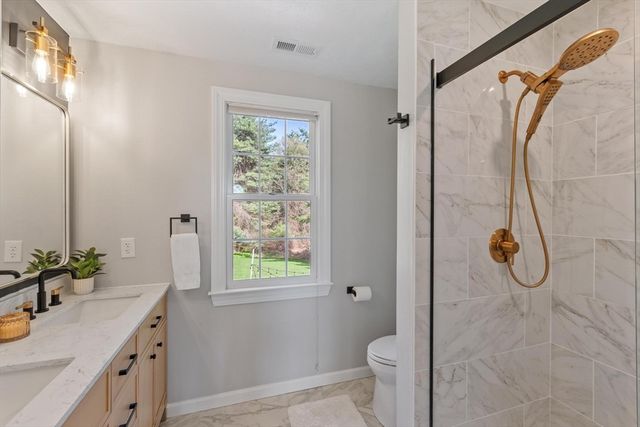 140 Barteau Lane, Boxborough, MA 01719