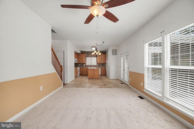 2 AZALEA ST, Fredericksburg, VA 22406