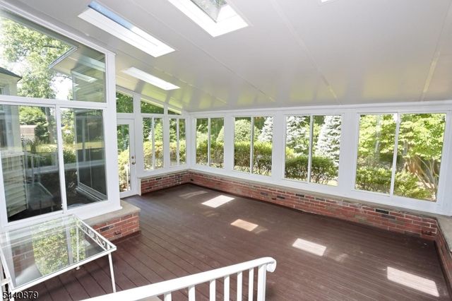 543 Hague Ct, Oradell Boro, NJ 07649