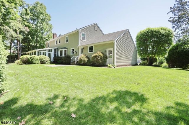 543 Hague Ct, Oradell Boro, NJ 07649