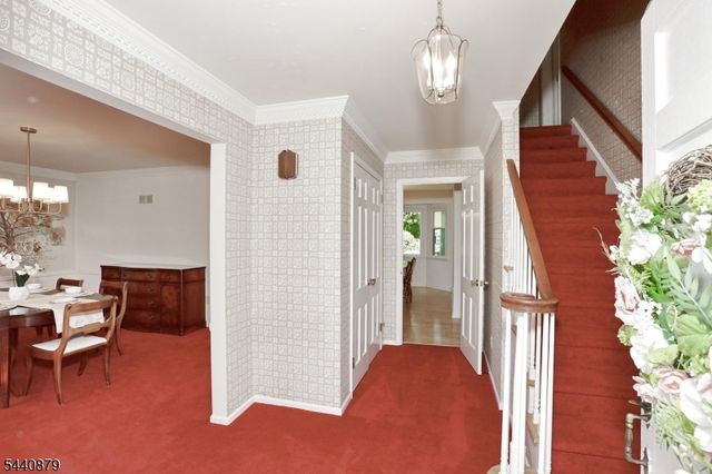 543 Hague Ct, Oradell Boro, NJ 07649