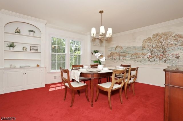 543 Hague Ct, Oradell Boro, NJ 07649
