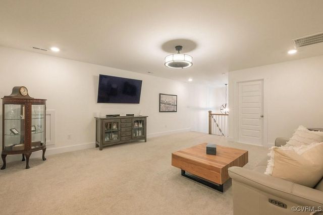 5720 Chaucer Dr, Providence Forge, VA 23140