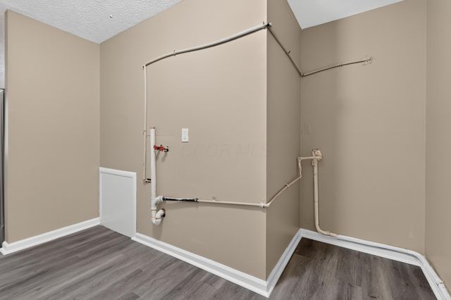 3919 Carlton Avenue, Columbus, OH 43227