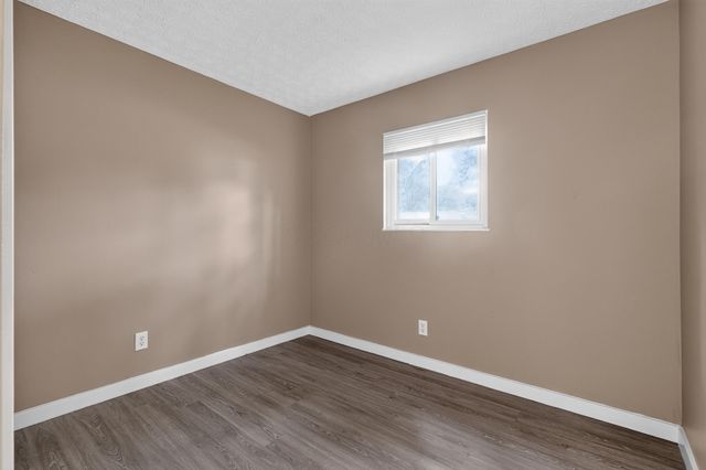 3919 Carlton Avenue, Columbus, OH 43227