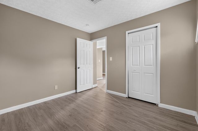 3919 Carlton Avenue, Columbus, OH 43227