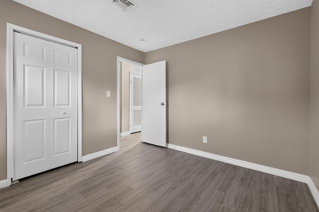 3919 Carlton Avenue, Columbus, OH 43227