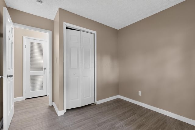 3919 Carlton Avenue, Columbus, OH 43227