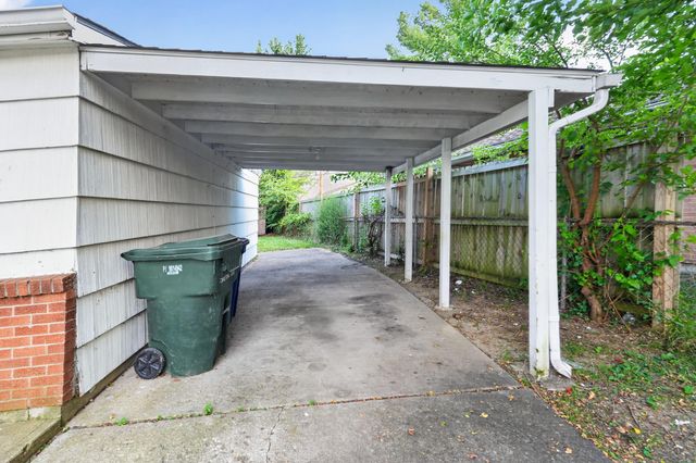 3919 Carlton Avenue, Columbus, OH 43227