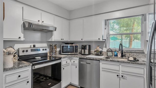 6203 VINTNER LANE, Lakeland, FL 33809
