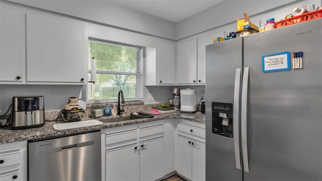 6203 VINTNER LANE, Lakeland, FL 33809
