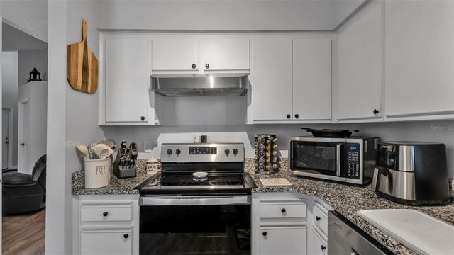 6203 VINTNER LANE, Lakeland, FL 33809