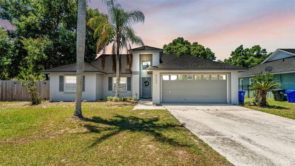 6203 VINTNER LANE, Lakeland, FL 33809