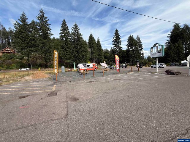 100 & 110 Detroit Av N, Detroit, OR 97342