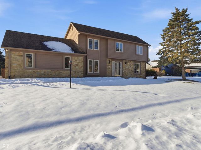 4843 Essex Court, Carmel, IN 46033