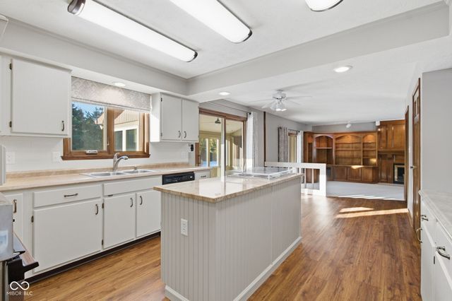 4843 Essex Court, Carmel, IN 46033