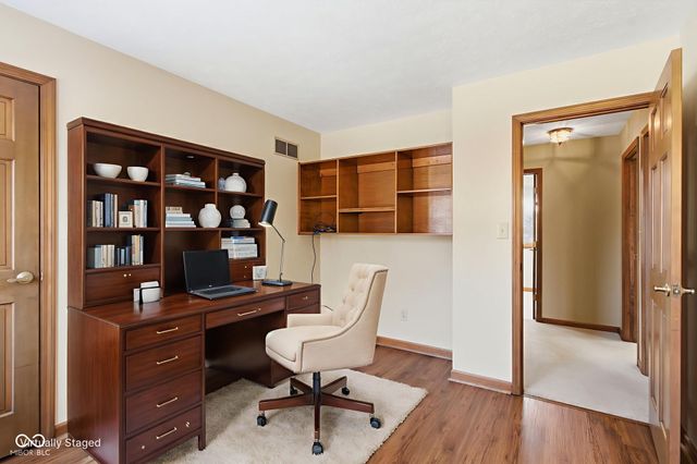 4843 Essex Court, Carmel, IN 46033