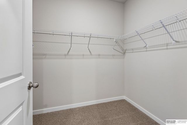 6232 Harvest Drive, Papillion, NE 68157