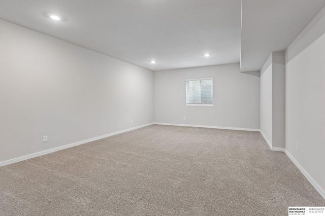 6232 Harvest Drive, Papillion, NE 68157