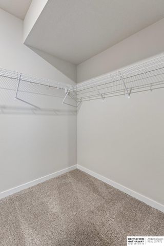 6232 Harvest Drive, Papillion, NE 68157