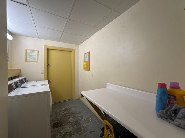 685 Oak St 5-12, Brockton, MA 02301