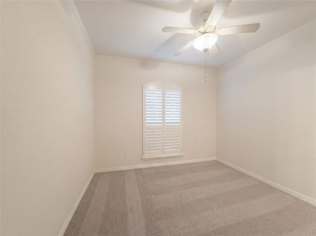 2101 Royal Dominion Court, Arlington, TX 76006