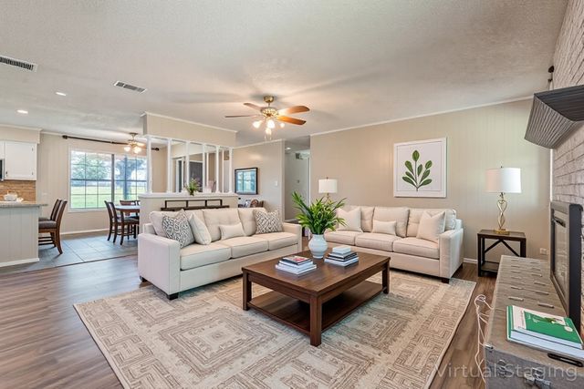 401 Vz County Road 2429, Canton, TX 75103