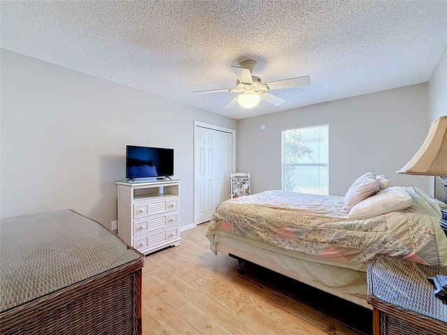 1546 CONWAY COURT, The Villages, FL 32162