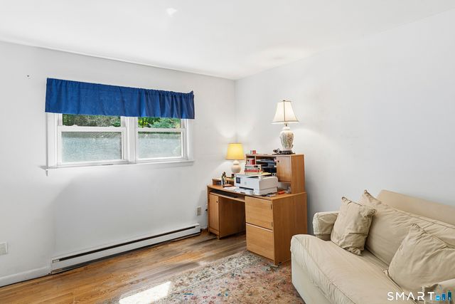 14 Saw Mill Road, Newtown, CT 06470