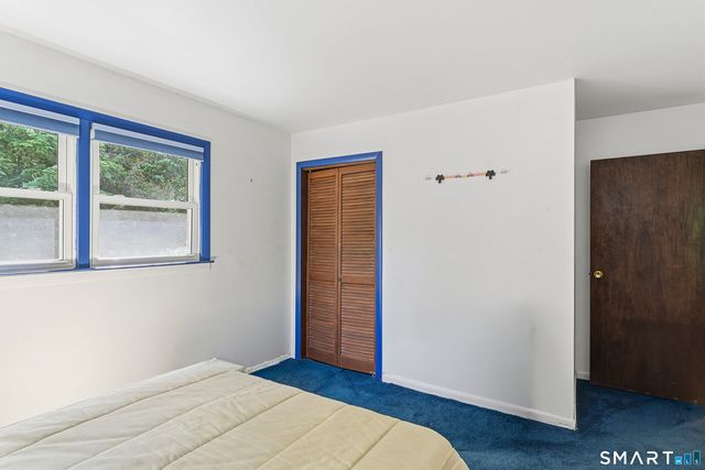 14 Saw Mill Road, Newtown, CT 06470