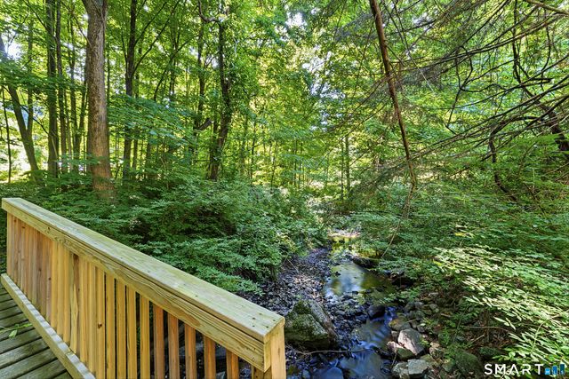 14 Saw Mill Road, Newtown, CT 06470