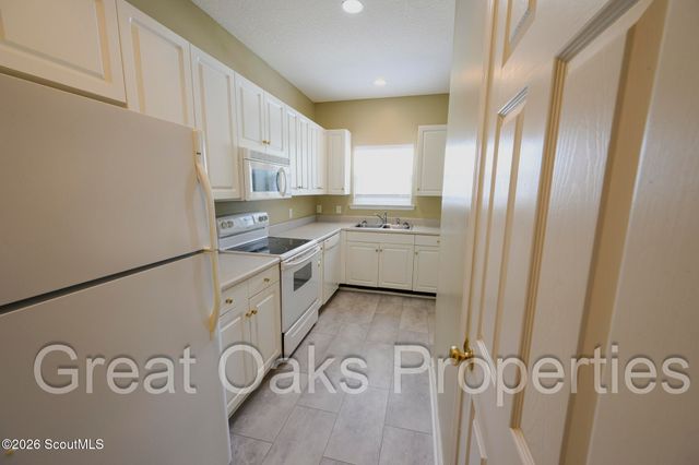 456 Moss Creek Lane, Brunswick, GA 31520