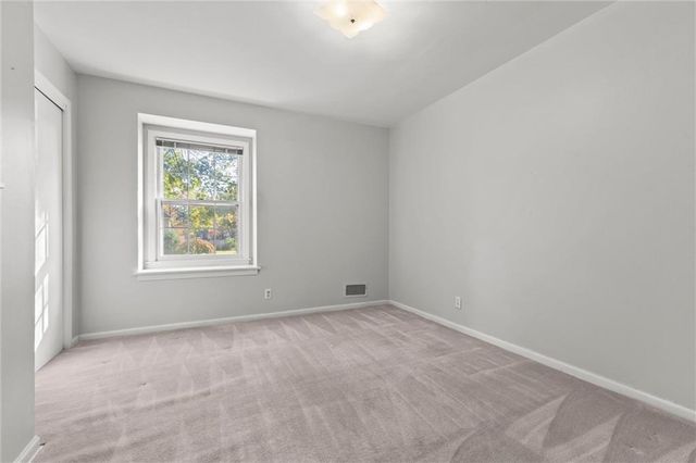 10918 Tracy Avenue, Kansas City, MO 64131