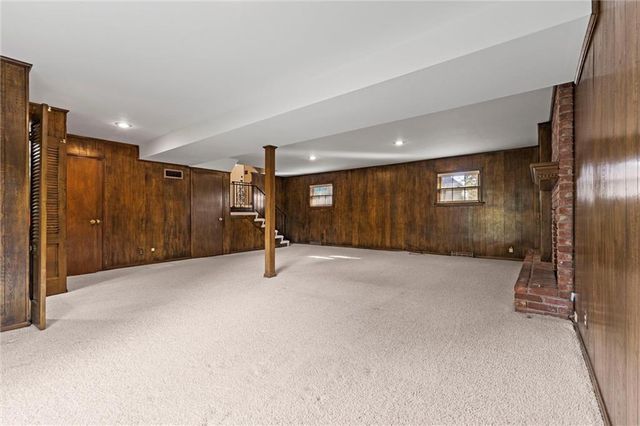 10918 Tracy Avenue, Kansas City, MO 64131