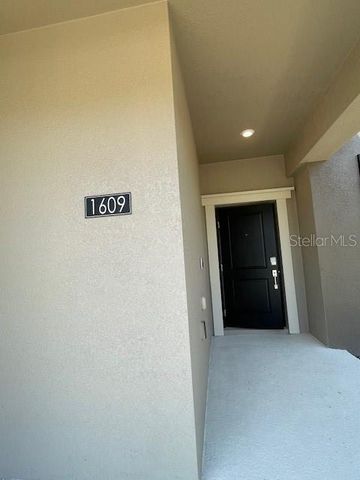 1609 CROSS PRAIRIE PARKWAY, Kissimmee, FL 34744