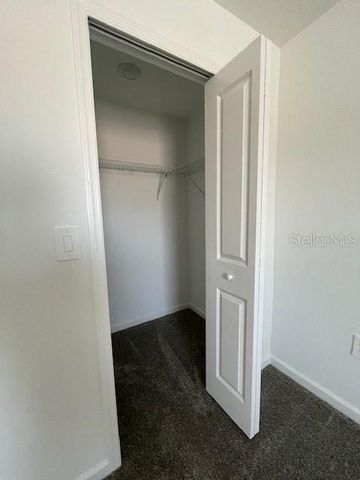 1609 CROSS PRAIRIE PARKWAY, Kissimmee, FL 34744