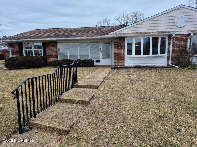 966A Argyll Circle, Lakewood, NJ 08701