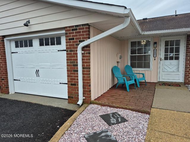 966A Argyll Circle, Lakewood, NJ 08701