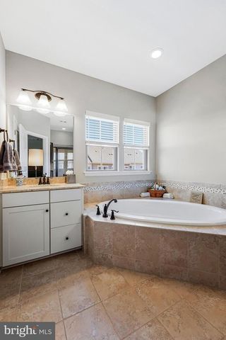 25286 GRAY POPLAR TER, Aldie, VA 20105