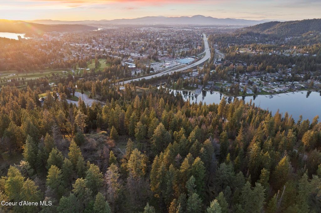 XXX E Potlatch Hill Rd, Coeur d'Alene, ID 83814 photo 3