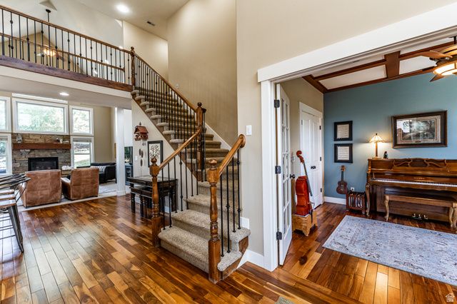 1727 DEER CREST DR, Fruit Heights, UT 84037