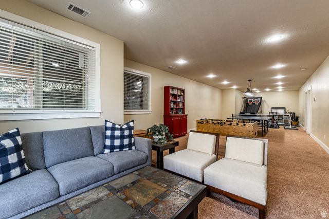 1727 DEER CREST DR, Fruit Heights, UT 84037