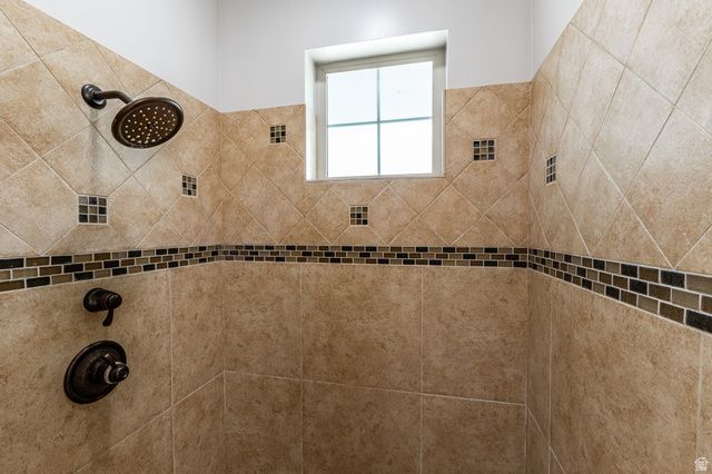 1727 DEER CREST DR, Fruit Heights, UT 84037