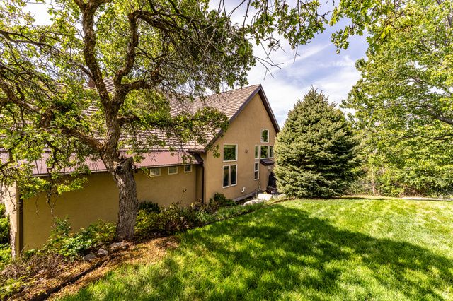 1727 DEER CREST DR, Fruit Heights, UT 84037