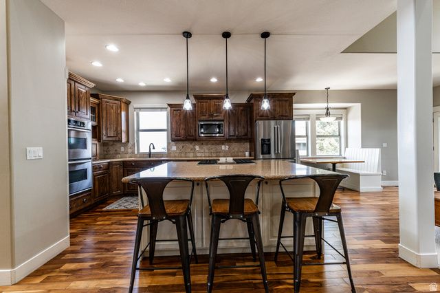 1727 DEER CREST DR, Fruit Heights, UT 84037