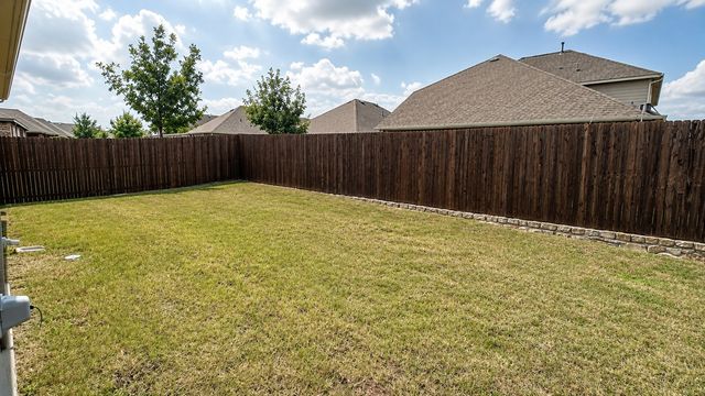 800 Goldenrod Lane, Princeton, TX 75407