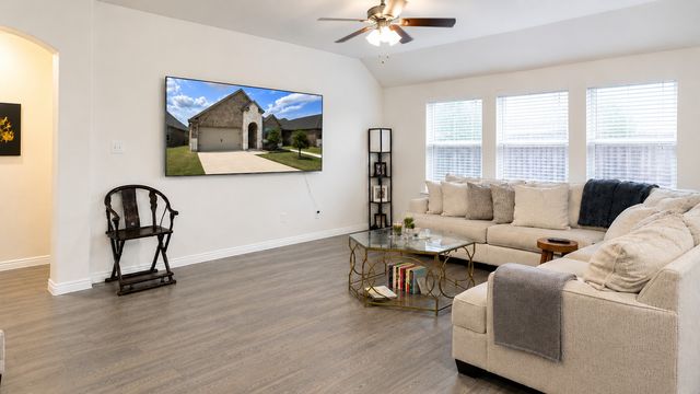 800 Goldenrod Lane, Princeton, TX 75407