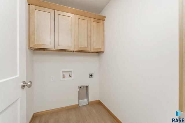 1912 E 71st St N Street N, Sioux Falls, SD 57104