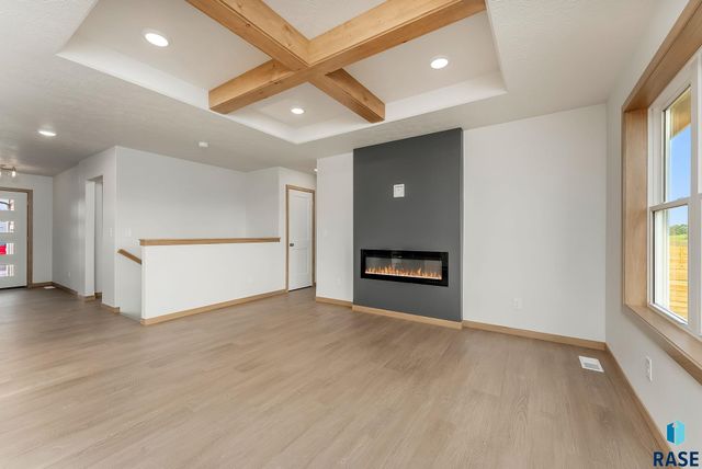 1912 E 71st St N Street N, Sioux Falls, SD 57104